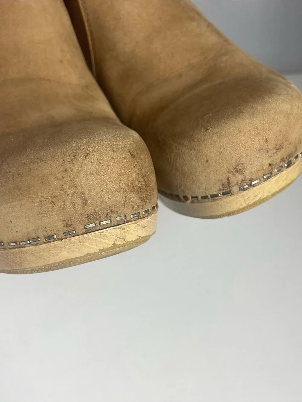 Dansko Anya Heeled Boots Ankle Booties Size 37 6.5 7 Biscotti Nubuck Leather
